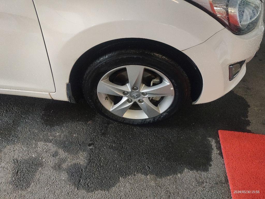 现代