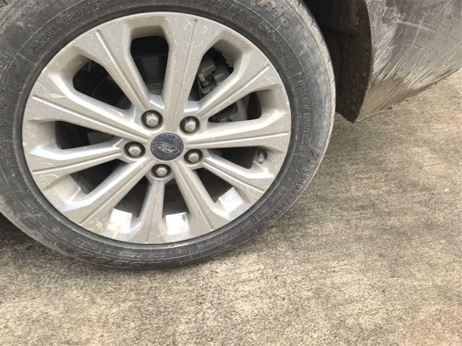 福特