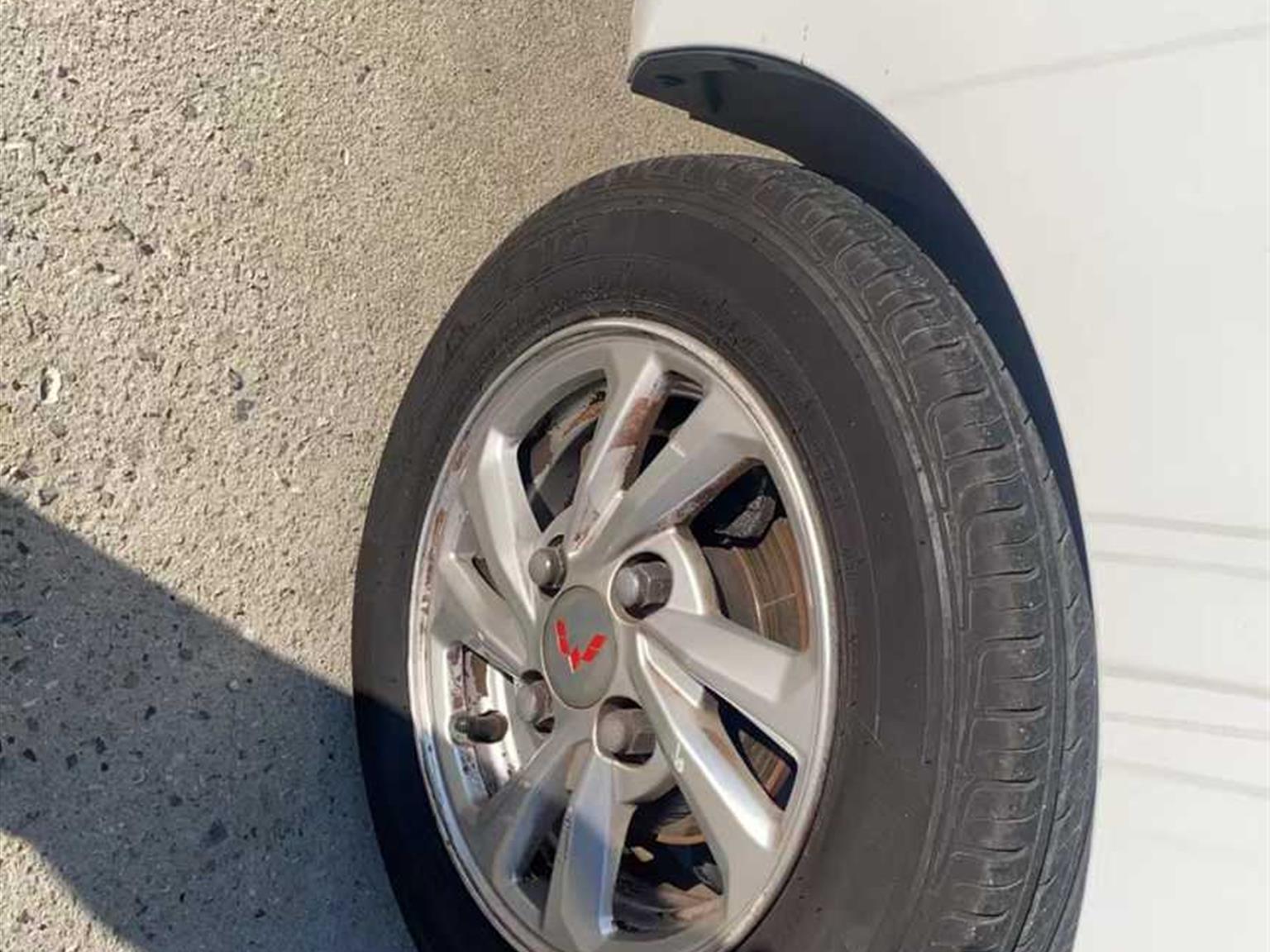 五菱汽车