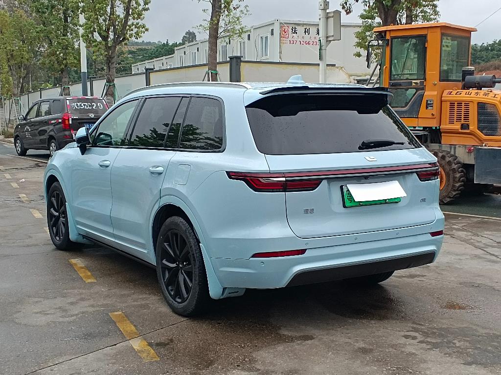 理想汽车