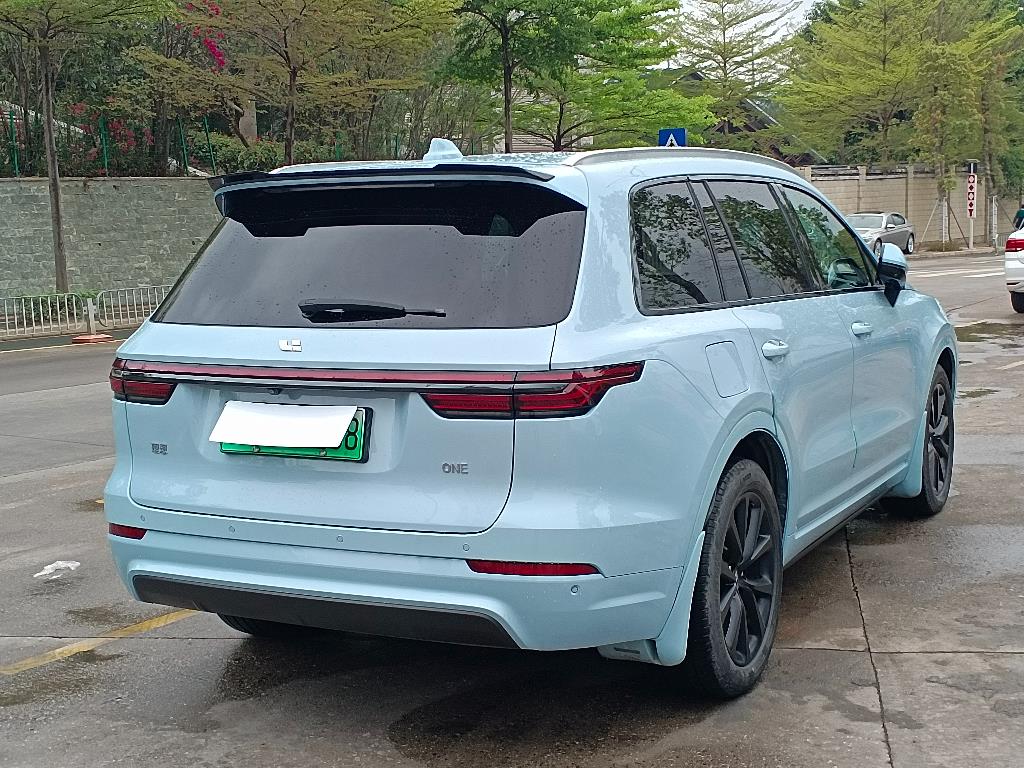 理想汽车