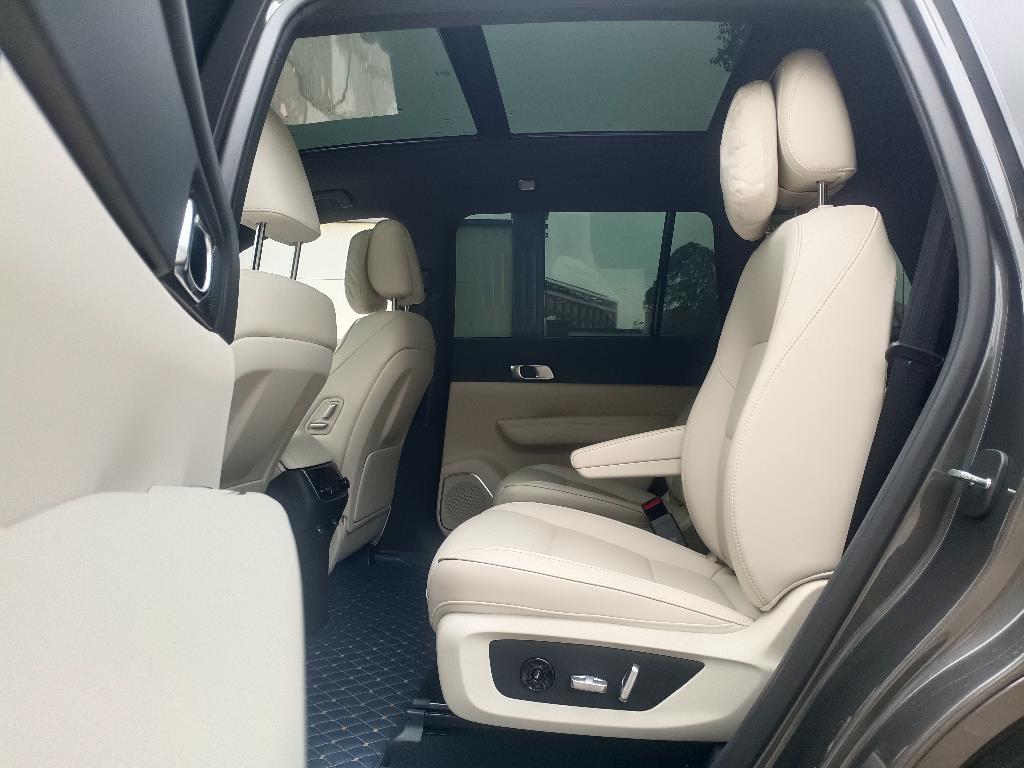 理想汽车