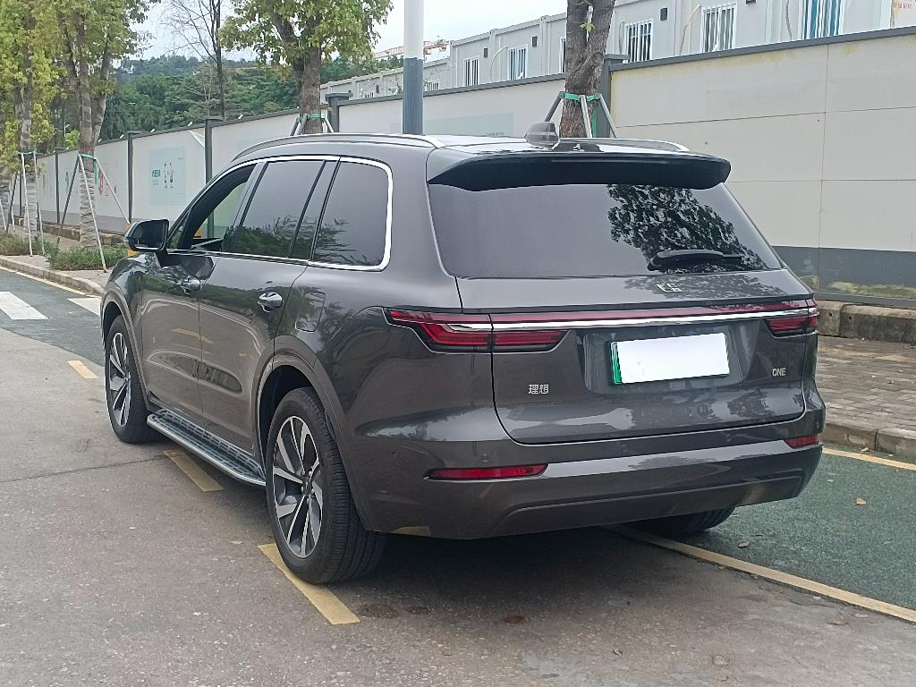 理想汽车