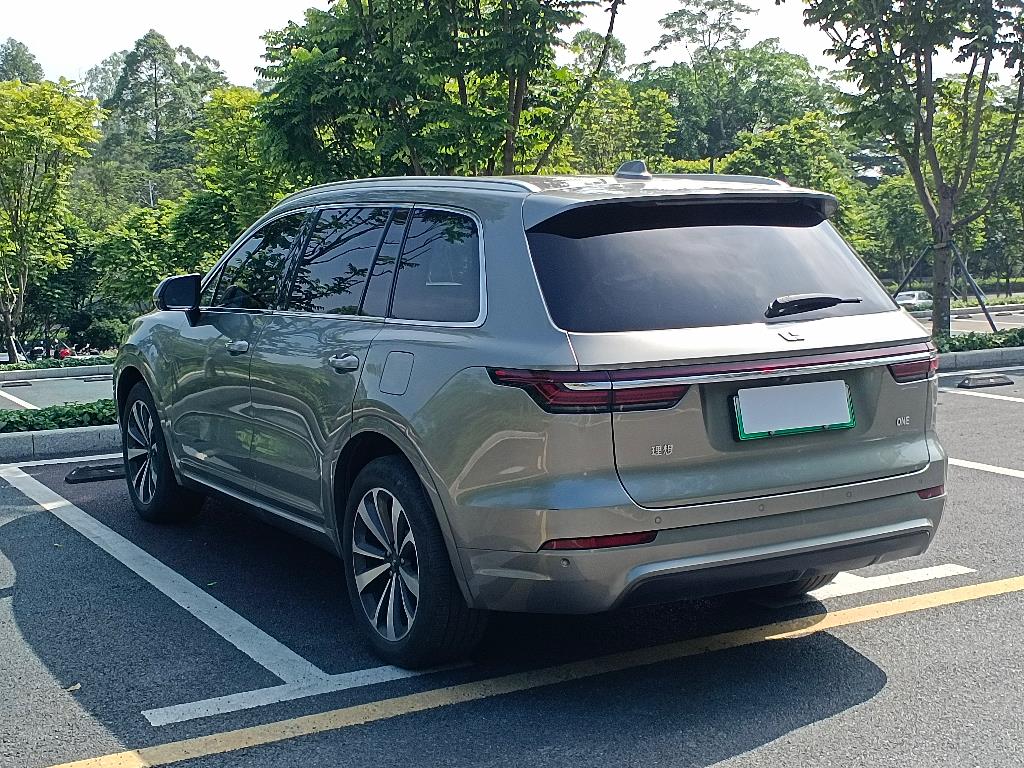 理想汽车