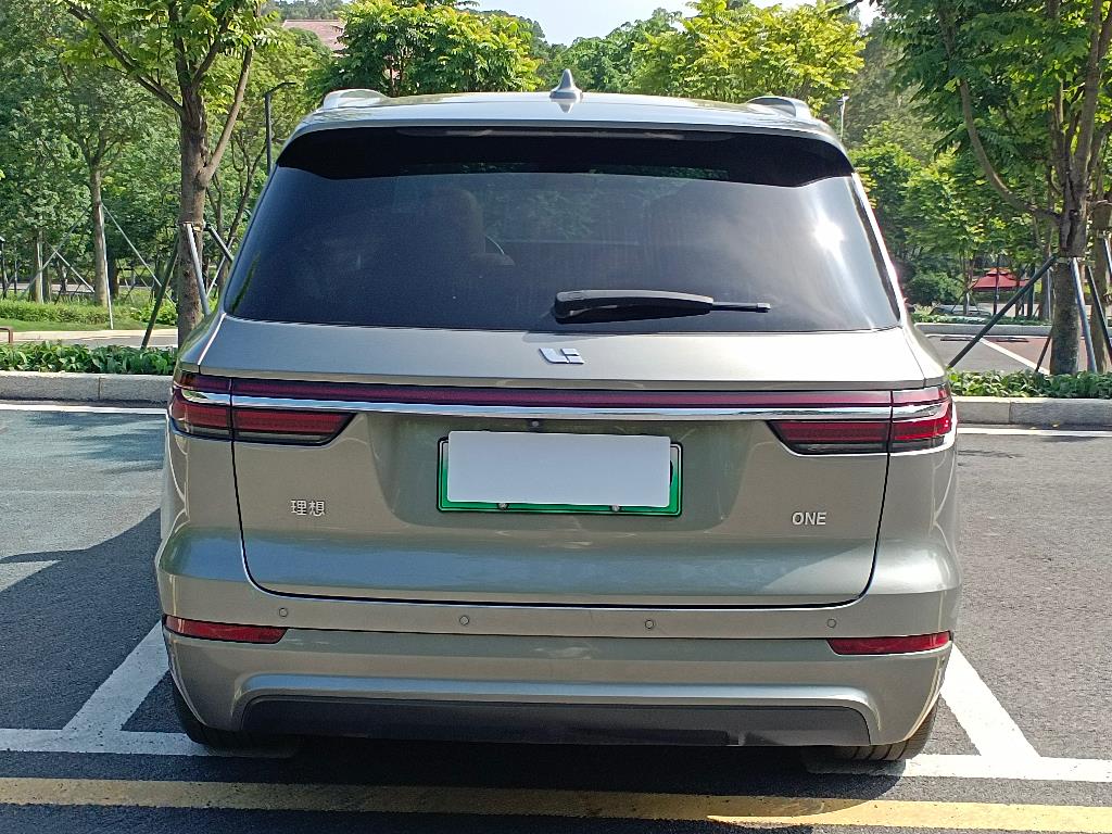 理想汽车