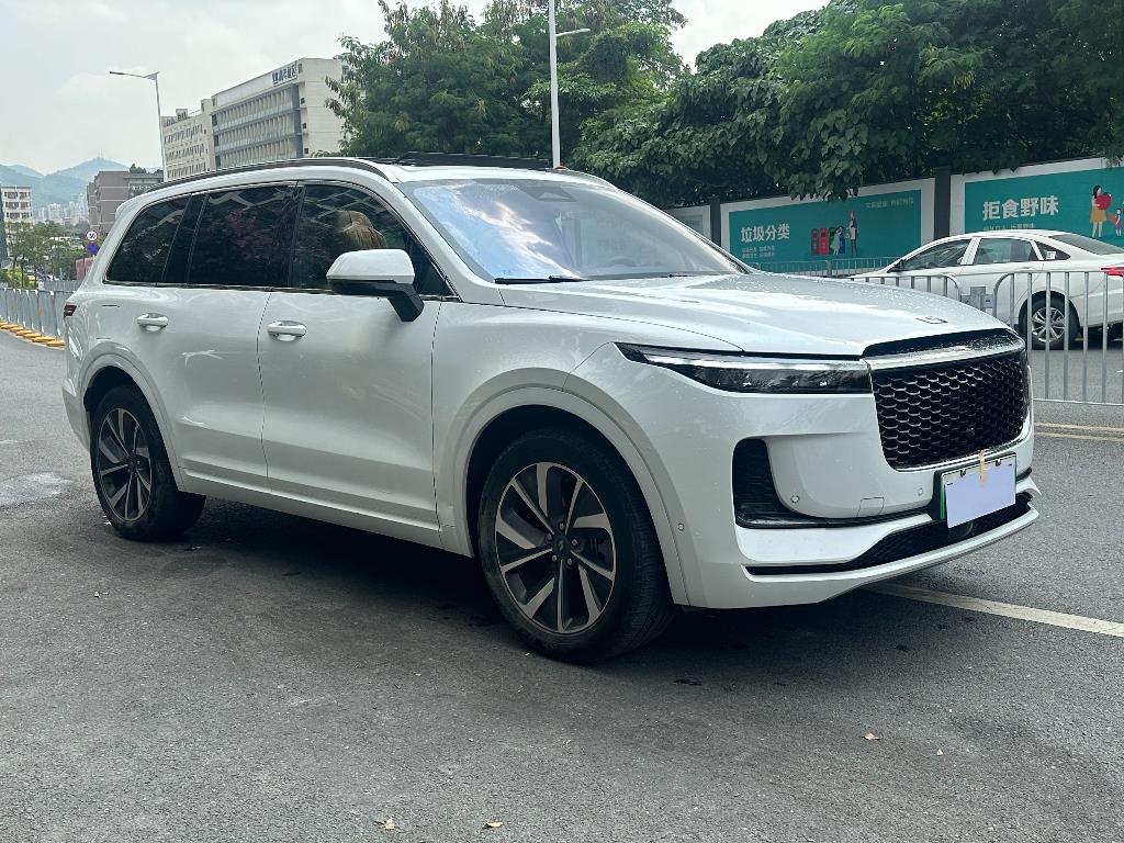 理想汽车
