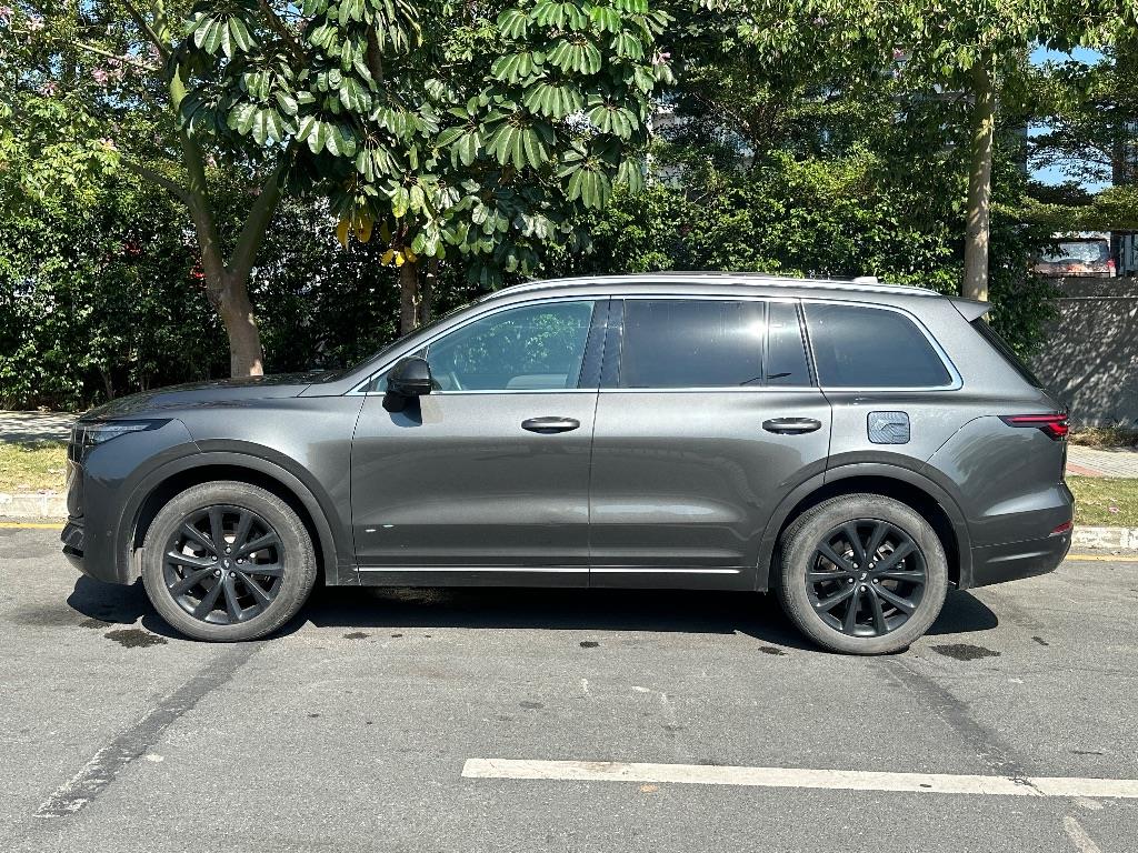 理想汽车