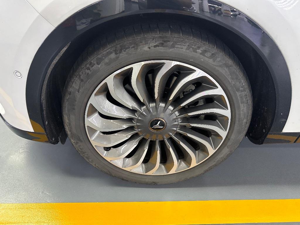 岚图汽车