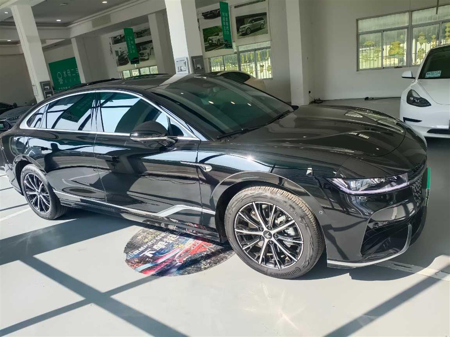 岚图汽车