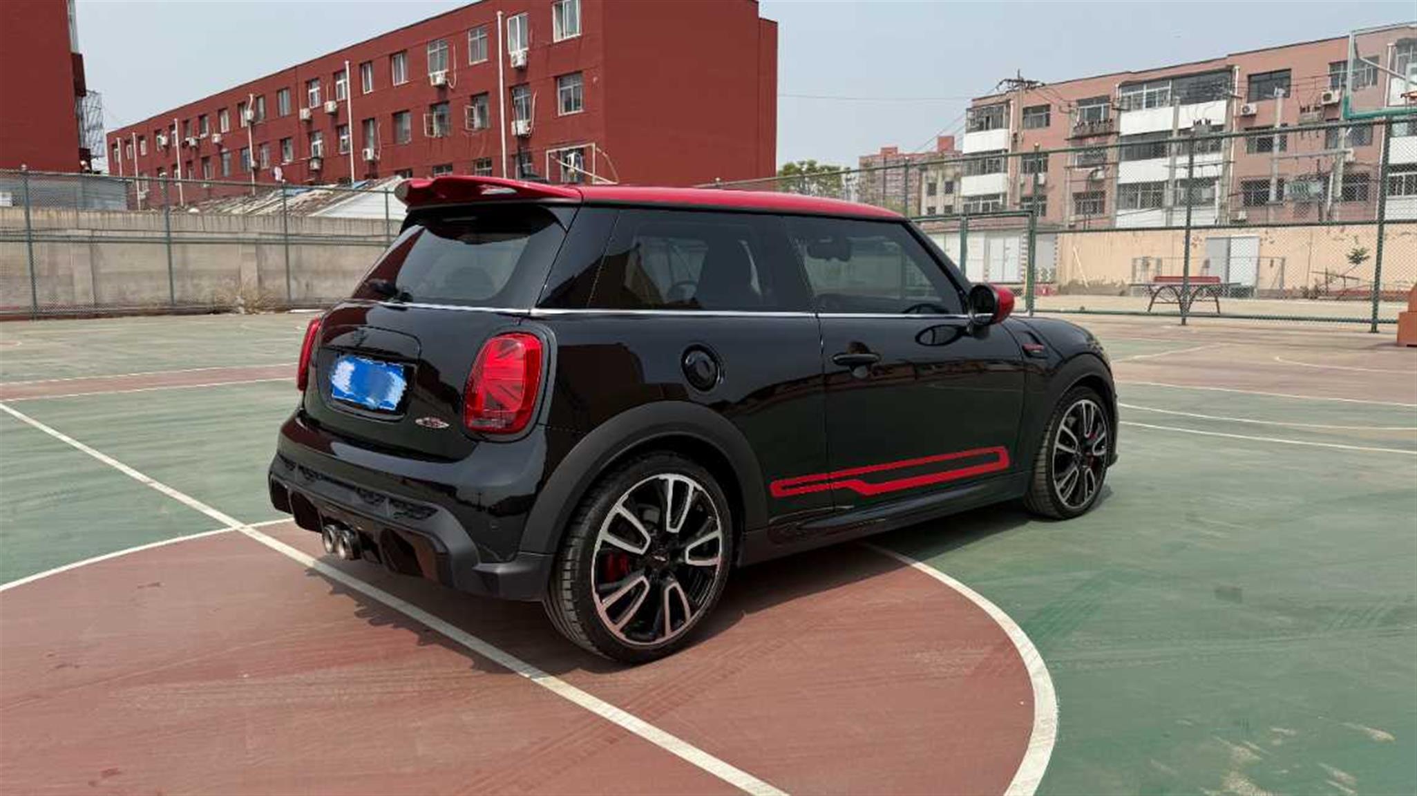 MINI
