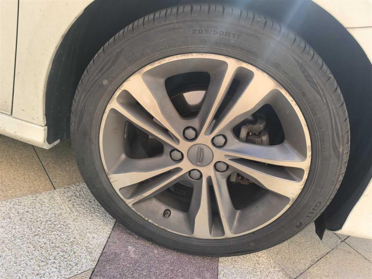 吉利汽车
