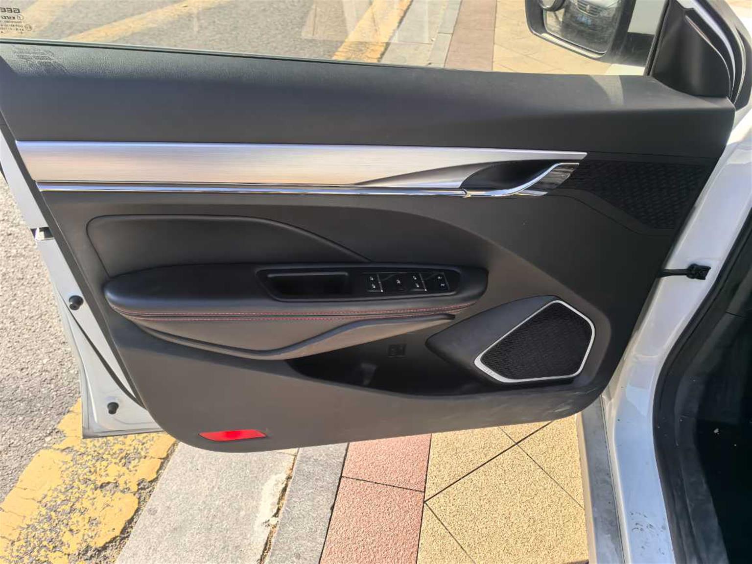 吉利汽车