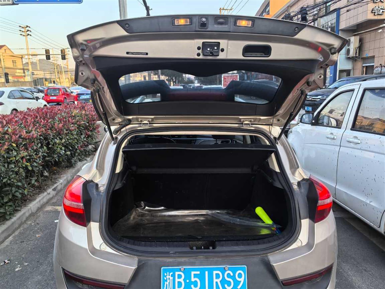 吉利汽车