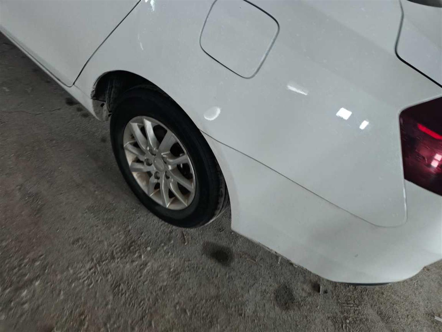 吉利汽车