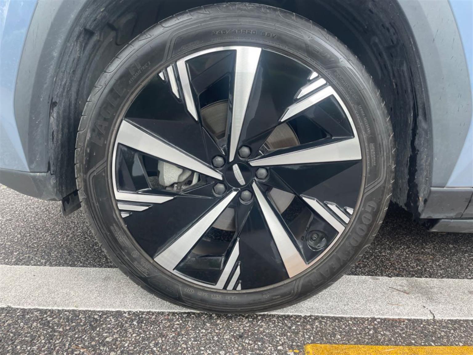吉利汽车