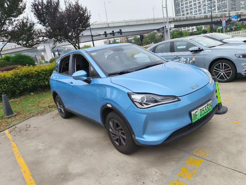 哪吒汽车