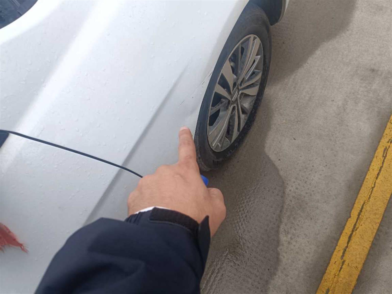 吉利汽车