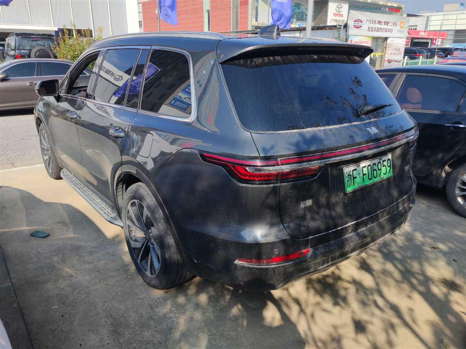 理想汽车